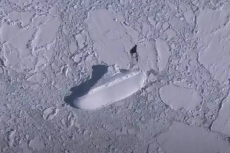 Hallan un "barco de hielo" en la Antártida a través de Google Earth