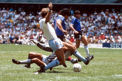 El gol inolvidable de Maradona ante los ingleses en México.