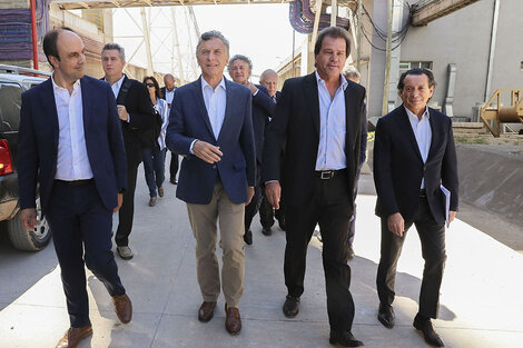 El 27 de febrero de 2019, Mauricio Macri recorrió las instalaciones de una de las plantas de la cerealera, en Timbúes, acompañado por otros funcionarios y por el propio Sergio Nardelli. 