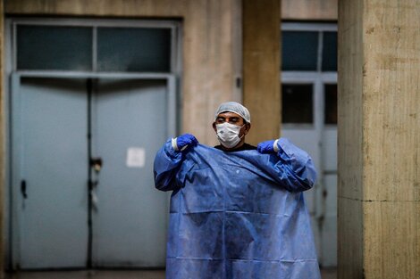 Historias de trabajadores de la salud que murieron por covid