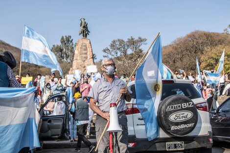 La oposición guió a los anticuarentena en  Salta