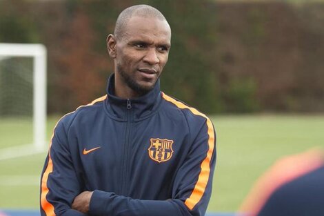 El Barcelona se deshace de Abidal, un viejo enemigo de Messi