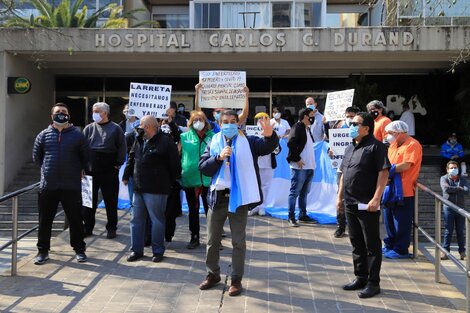 En el Hospital Durand homenajeraron a los 60 trabajadores de la salud fallecidos por coronavirus