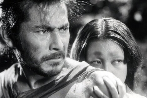 Toshiro Mifune en el rol definitorio de su carrera, junto a Machiko Kyo. 