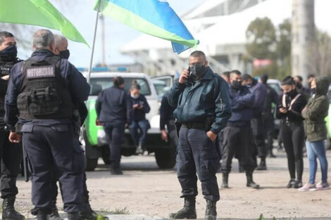 A pesar de los aumentos, se mantienen las protestas de Efectivos de la Policía Bonaerense