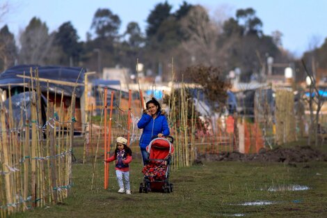 Guernica: el comunicado de las 2.500 familias que ocupan los terrenos