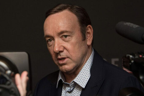 El actor Kevin Spacey fue nuevamente acusado por abuso sexual a dos adolescentes.