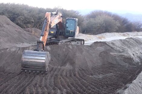 Acuerdan obras de limpieza y encauzamiento del río Chuscha en Cafayate