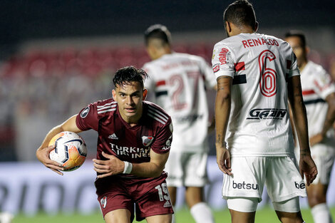 Borré iguala para River en el Morumbí.