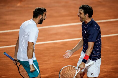 Zeballos ganó en dobles e igualó una marca de Vilas