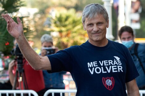 Viggo Mortensen llevó los colores de San Lorenzo al Festival de San Sebastián