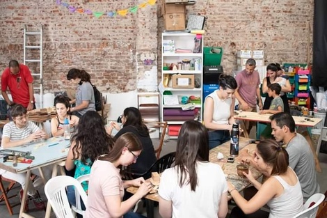 La Paternal Recicla, uno de los colectivos que promueven la conciencia ambiental a partir del campo artístico. 