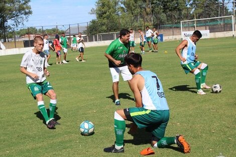 Primera C: Los equipos vuelven a entrenarse desde el próximo lunes