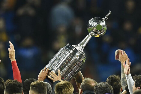 Levantar la Copa Libertadores, el objetivo de los equipos argentinos.