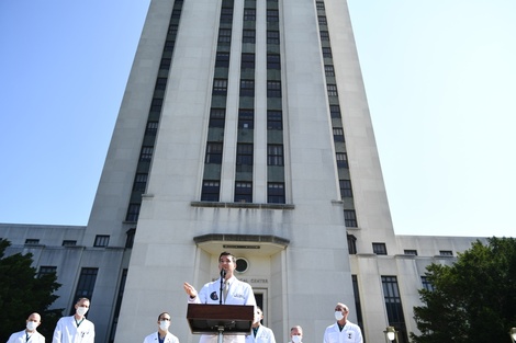 Sean Conley, médico de la Casa Blanca, al brindar el parte de salud de Donald Trump.