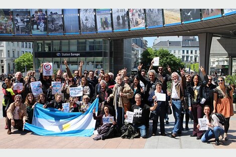 Los integrantes cuentan que la realidad llega tan distorsionada que se tildan de "populistas" medidas que en Europa son políricas sociales.