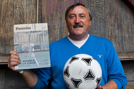 Panenka, el creador del penal picado, superó el coronavirus