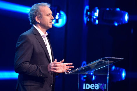 Roberto Alexander, director de IDEA, en la apertura del Coloquio