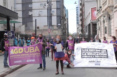 Paro y apagón virtual de los docentes universitarios 