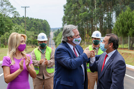 Alberto Fernández y Fabiola Yáñez en Misiones con el gobernador Oscar Herrera Ahuad.