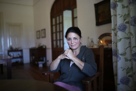 Dolores Etchevehere, en el casco de la estancia Nueva Casa.