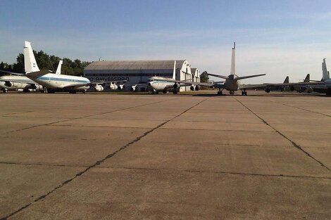 La base militar fue transformada en aeropuerto comercial en el gobierno de Cambiemos.