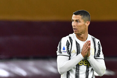 Cristiano Ronaldo dice que se siente bien, pero los testeos les siguen dando positivo.
