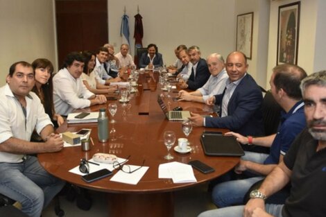 Primera reunión de gabinete