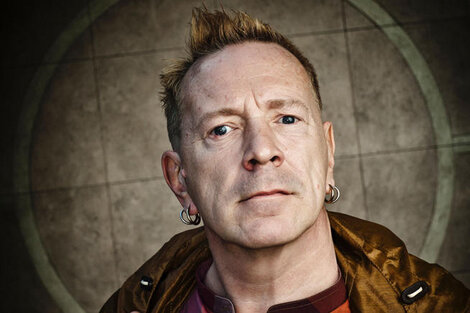 John Lydon defiende a Donald Trump a los gritos