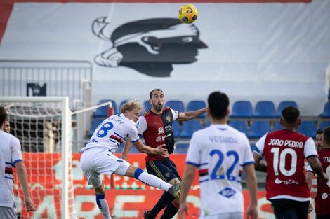 Serie A de Italia: Simeone asistió en el segundo gol de Cagliari