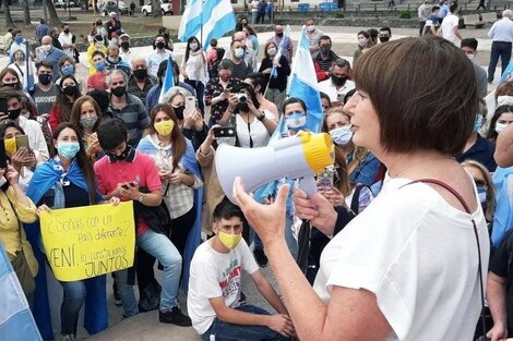 Marchas opositoras: otra vez agresión a periodistas y papelones de Bullrich y Etchevehere 