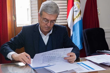 El ministro de Economía Walter Agosto.