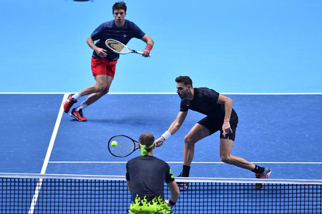 Zeballos y Granollers debutaron con un triunfo en el Masters