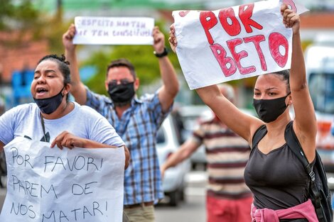 Movilizaciones en Porto Alegre tras la muerte de un hombre negro golpeado por la seguridad de un supermercado