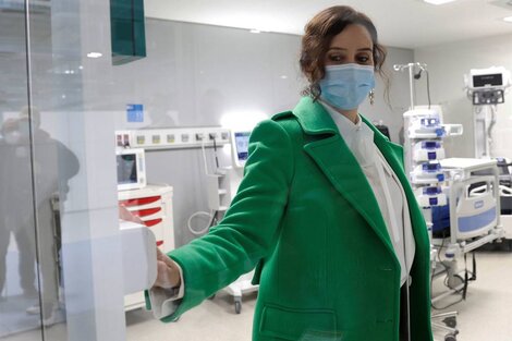 El gobierno de Madrid inauguró un gigantesco hospital casi vacío