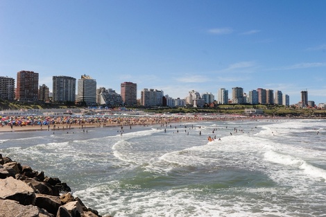 Certificado Verano: cómo tramitar el permiso para el primer fin de semana largo de vacaciones