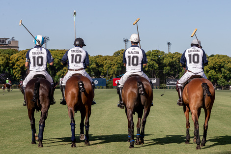 Maradona también tuvo su tributo en el polo