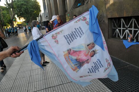 Ocho de cada diez católicos aprueban el aborto en alguno o todos los casos