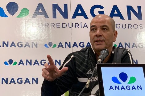 Sergio Hernández lamentó haberle dicho a sus dirigidos que jugaban "como nenas"