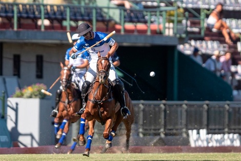 El paso ganador de Elllerstina no se detiene en el Argentino de polo