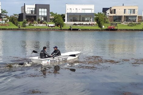 En Escobar sigue la búsqueda del joven que navegaba en un kayak