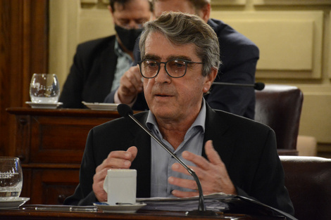 El senador habló dos horas en la Cámara para defenderse de las acusaciones. (Fuente: Prensa Cámara de Senadores)