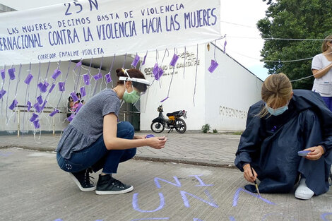 1) El 25 de noviembre salió a las calles del barrio de 65 mil habitantese se formó a partir de una red de organizaciones. 2)  “Empalme tiene la riqueza de que históricamente ha trabajado por sus derechos.