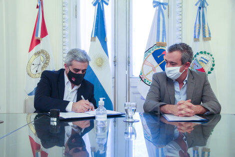 El rector Bartolacci y el intendente Javkin.