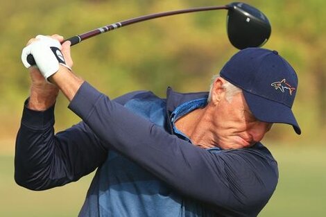 Greg Norman, hospitalizado con coronavirus