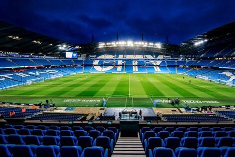 Más casos de coronavirus obligan al Manchester City a postergar un partido