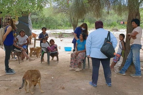 Funcionarios recorrieron centros de Salud que asisten a originarios