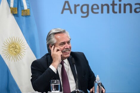 "Cada paso como éste es un porrazo que se pega la hipocresía", le dijo a un colaborador.
