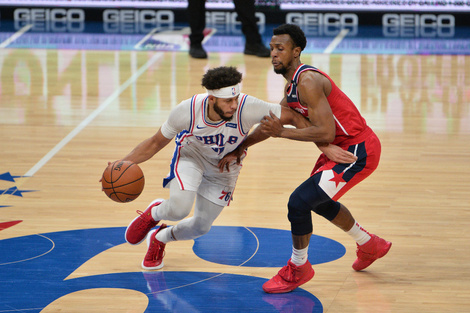 Un jugador de la NBA se enteró que tenía coronavirus en pleno partido