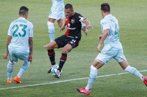 Racing venció a Newell's y despidió a Beccacece con una sonrisa